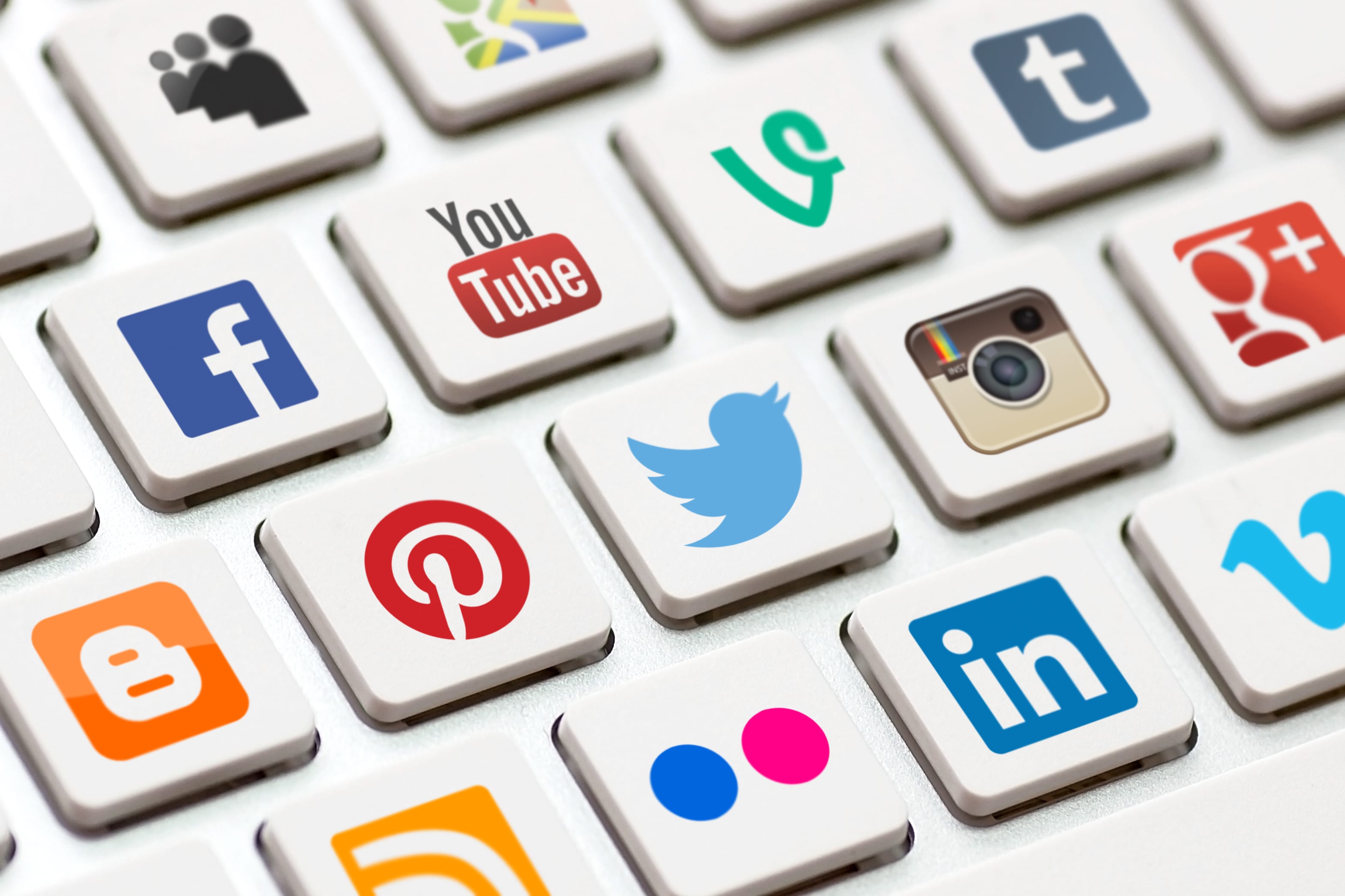 How to Use Social Media as a Portfolio Tool