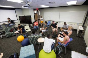 Faculty collaborate in the VCU ALT Lab's Incubator Classroom.